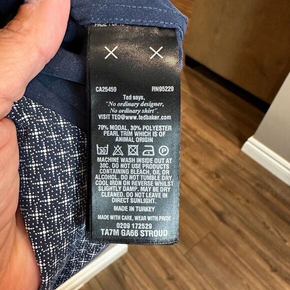 Ted Baker 7/3X Navy Patterned Shirt - Picture 11 of 11